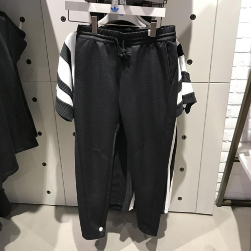 �����_˹ CV8573_HK,,