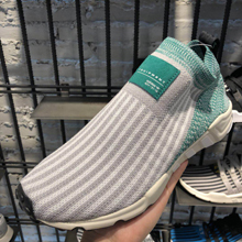 adidas�پW��Ʒ�¿�AQ1032_HK