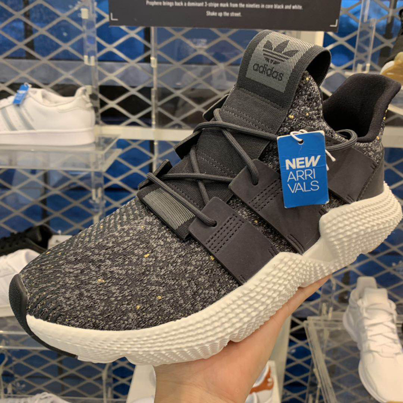 ���� B37073_HK