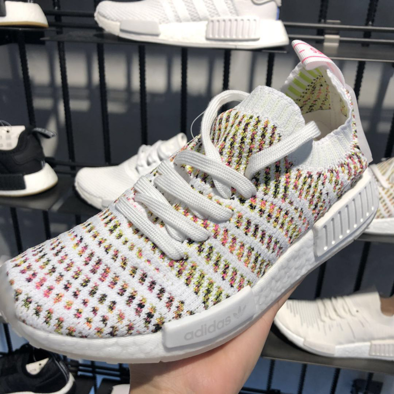 ���� B43838_HK